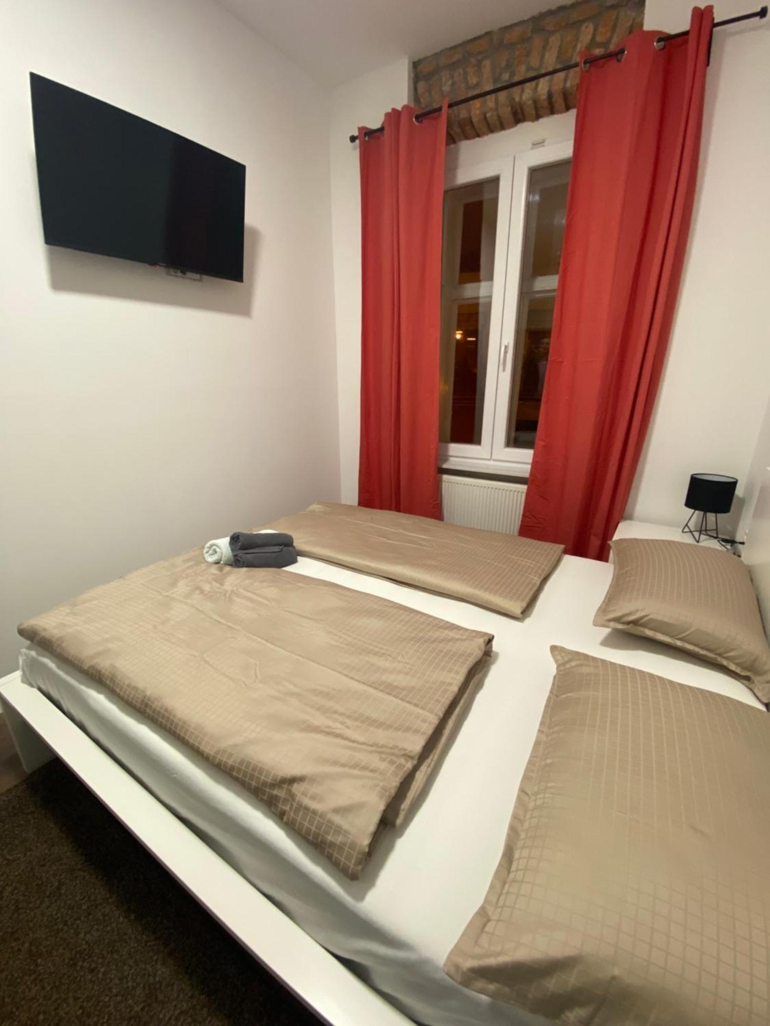 Nokturno Accomodation Zagabria Esterno foto
